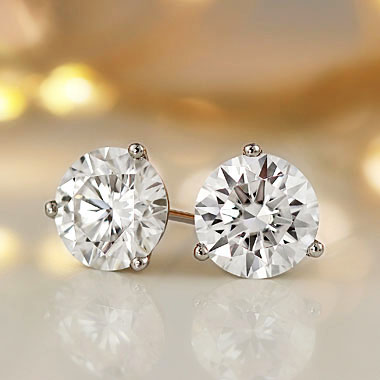 D MAS GOLD & DIAMONDS